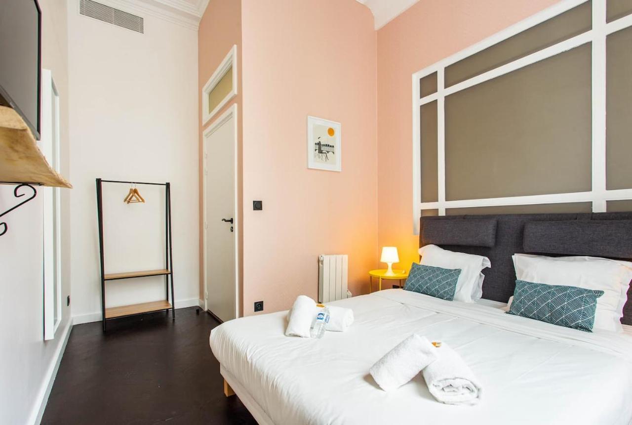 Cmg Malesherbes Apartamento París Exterior foto