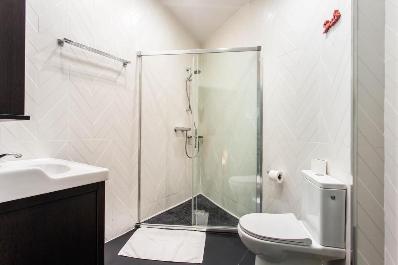 Cmg Malesherbes Apartamento París Exterior foto